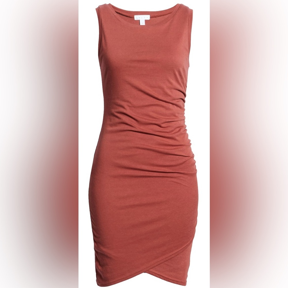 LEITH bodycon ruched dress. Rose color Medium
